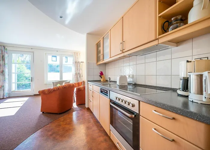 Margaretha, App 12 *